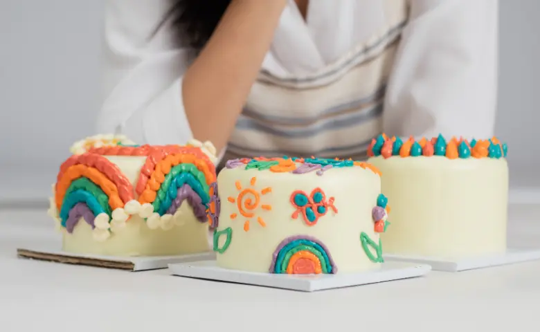 custom birthday cake